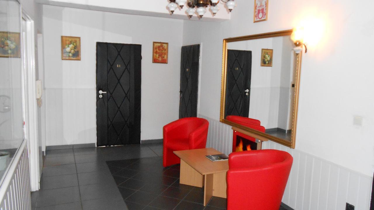 Hotel Leon Biala Podlaska Exterior photo